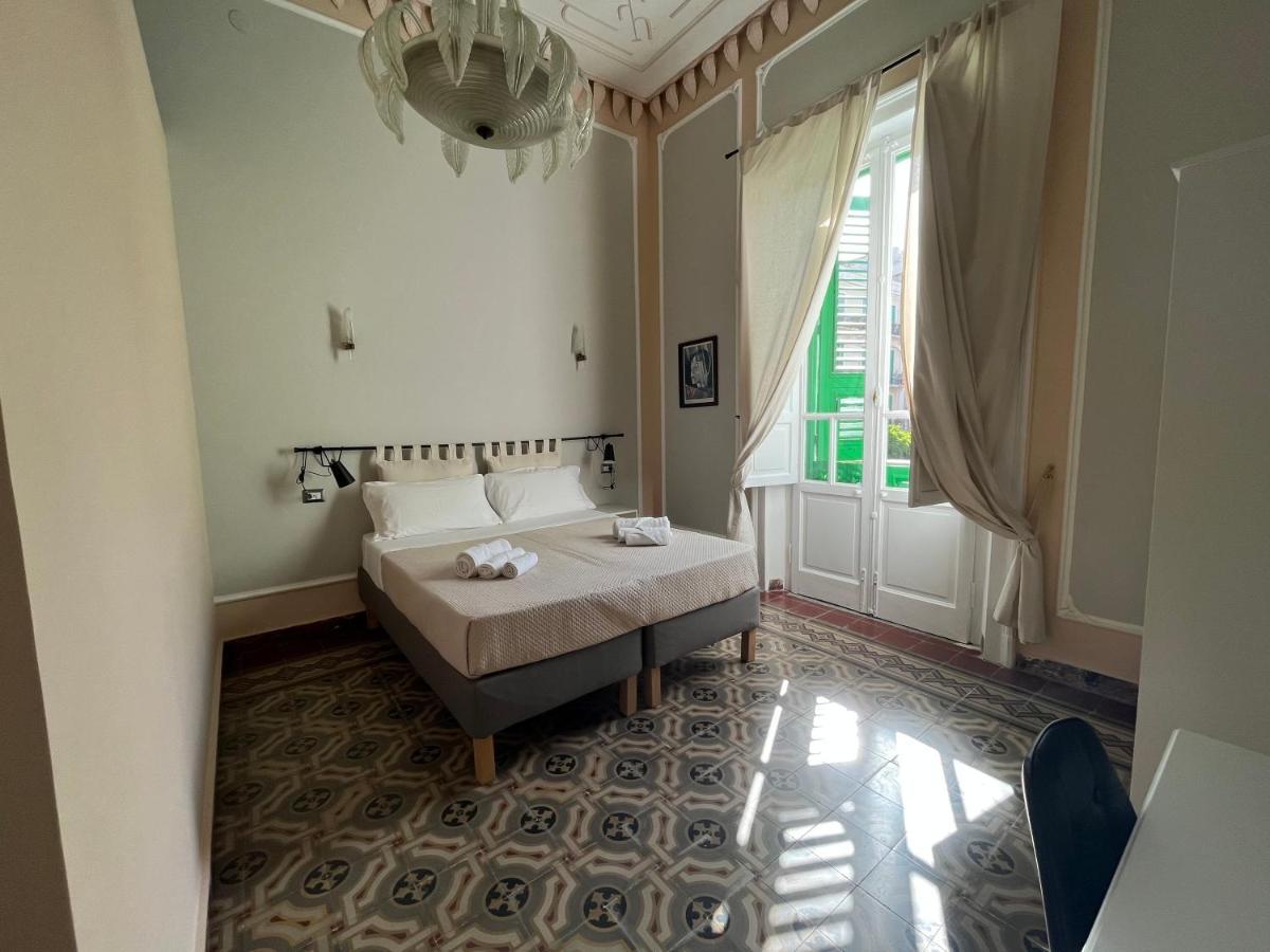 Epoque Bed And Breakfast Messina Exterior photo