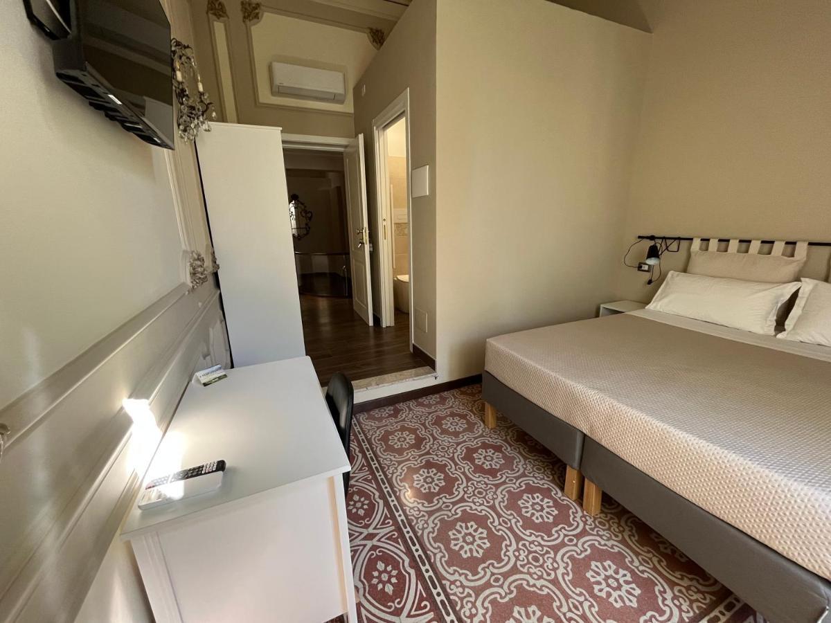 Epoque Bed And Breakfast Messina Exterior photo